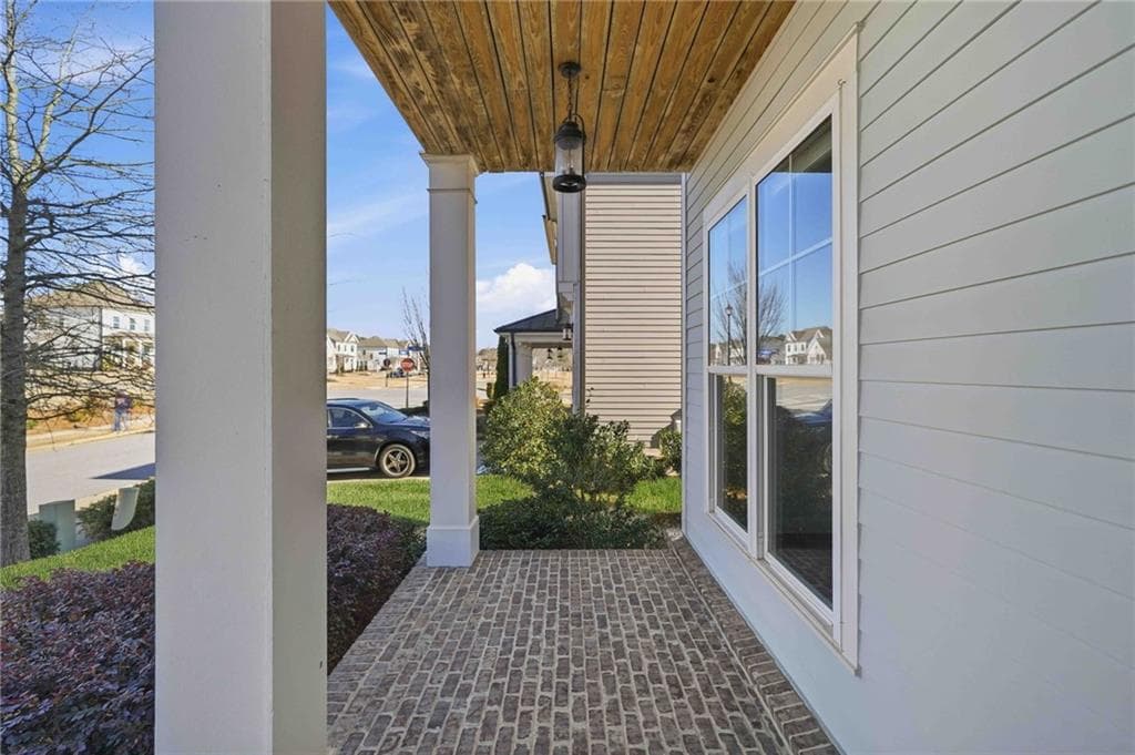 4 bedroom, 4 bathroom, 2,970 sq ft single family residence for sale at 303 Mcdaniel Place, Canton, GA 30115 — photo 4