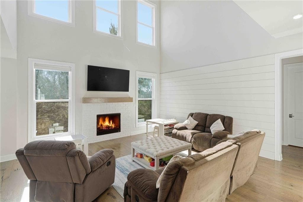 4 bedroom, 4 bathroom, 2,970 sq ft single family residence for sale at 303 Mcdaniel Place, Canton, GA 30115 — photo 7