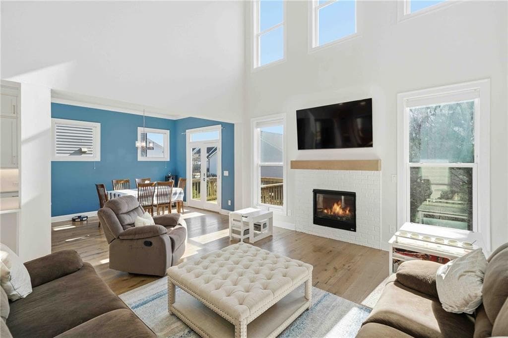 4 bedroom, 4 bathroom, 2,970 sq ft single family residence for sale at 303 Mcdaniel Place, Canton, GA 30115 — photo 8