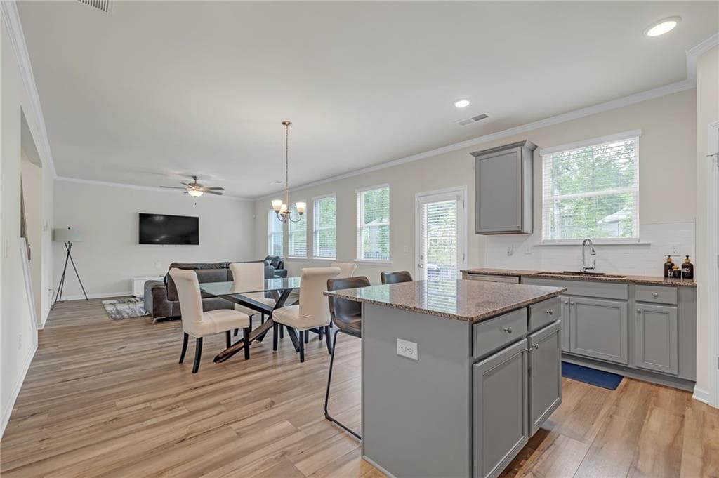 4 bedroom, 3 bathroom, 2,652 sq ft single family residence for sale at 571 Hancock Drive, Atlanta, GA 30354 — photo 10