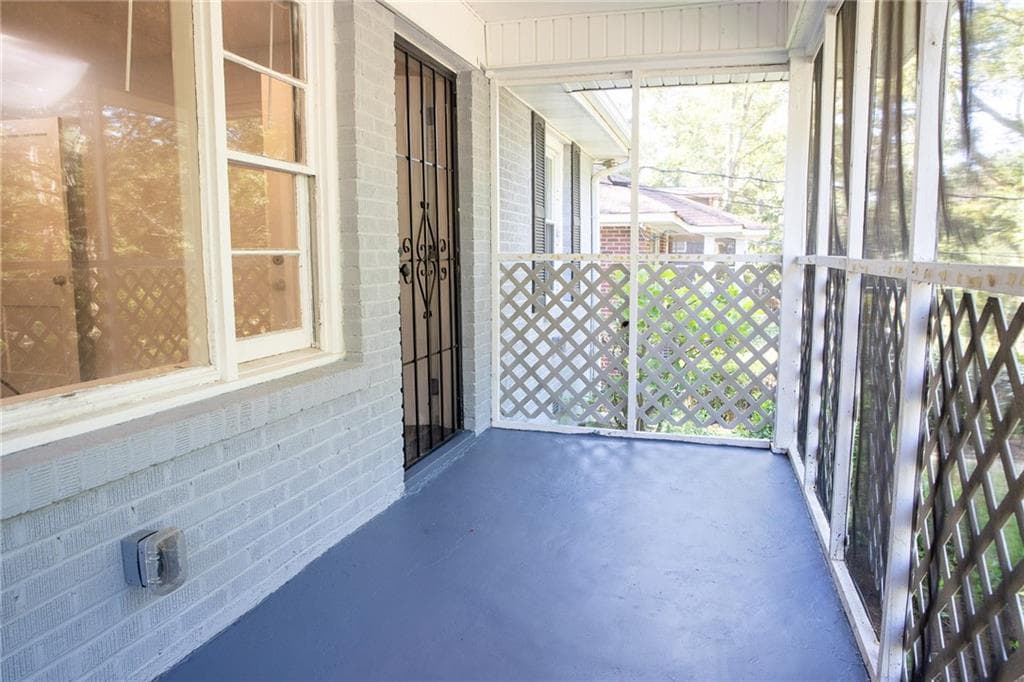 3 bedroom, 2 bathroom, 1,102 sq ft single family residence for sale at 145 Holly Road, Atlanta, GA 30314 — photo 7