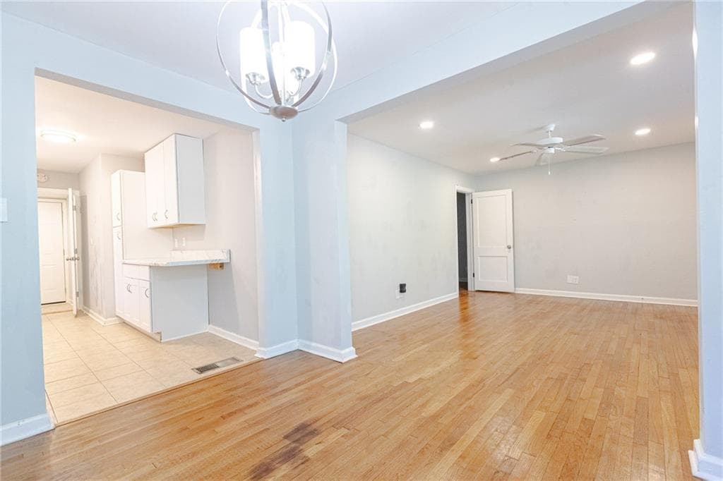 3 bedroom, 2 bathroom, 1,102 sq ft single family residence for sale at 145 Holly Road, Atlanta, GA 30314 — photo 10