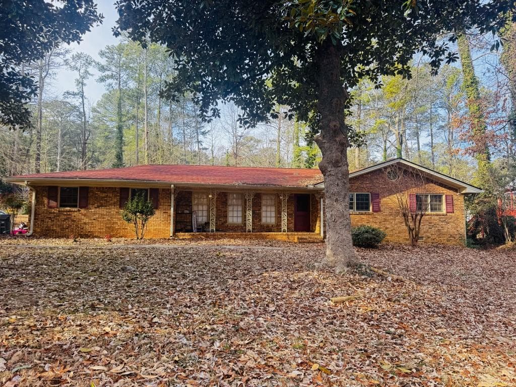 2359 Valley Way, Snellville, GA 30078 — most recent listing photo