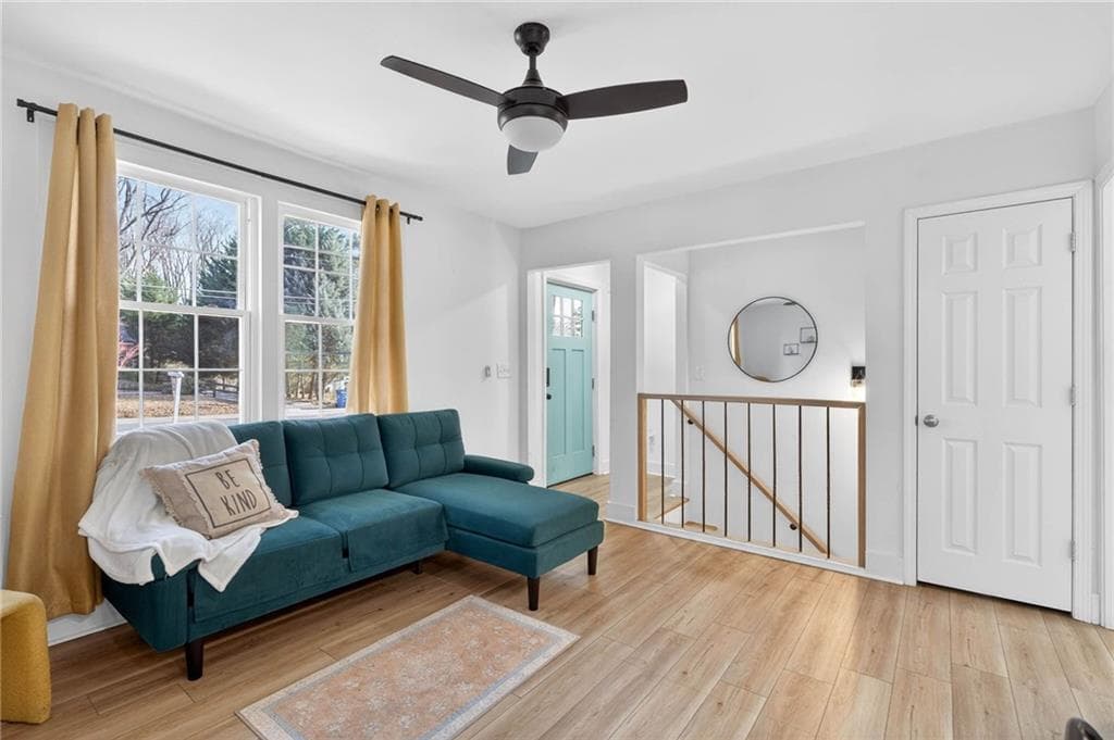 3 bedroom, 3 bathroom, 2,000 sq ft single family residence for sale at 1939 Brannen Road, Atlanta, GA 30316 — photo 3