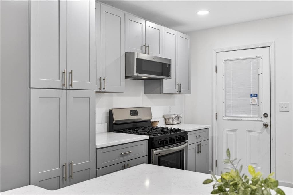 3 bedroom, 3 bathroom, 2,000 sq ft single family residence for sale at 1939 Brannen Road, Atlanta, GA 30316 — photo 9