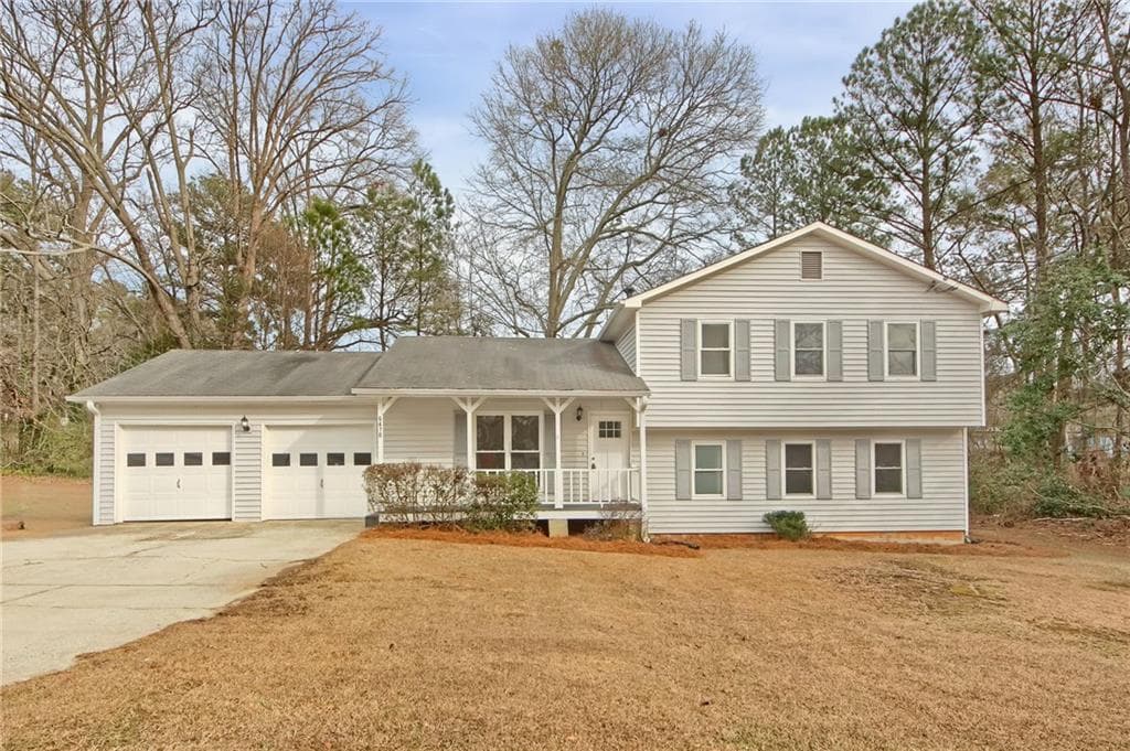 6470 Meadow Lark Drive, Riverdale, GA 30296 — most recent listing photo