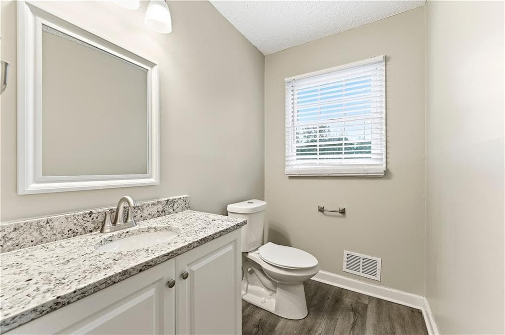 3 bedroom, 3 bathroom, 2,437 sq ft single family residence for sale at 790 Pine Ridge Drive, Stone Mountain, GA 30087 — photo 7