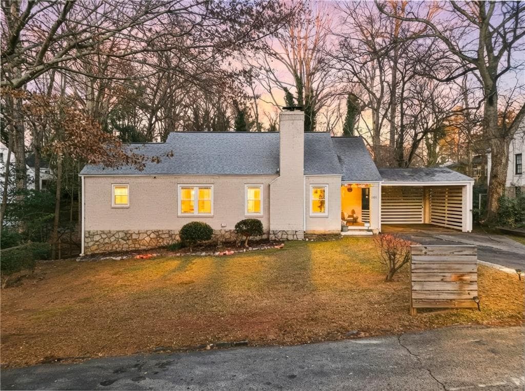 2323 Venetian Drive, Atlanta, GA 30311 — most recent listing photo