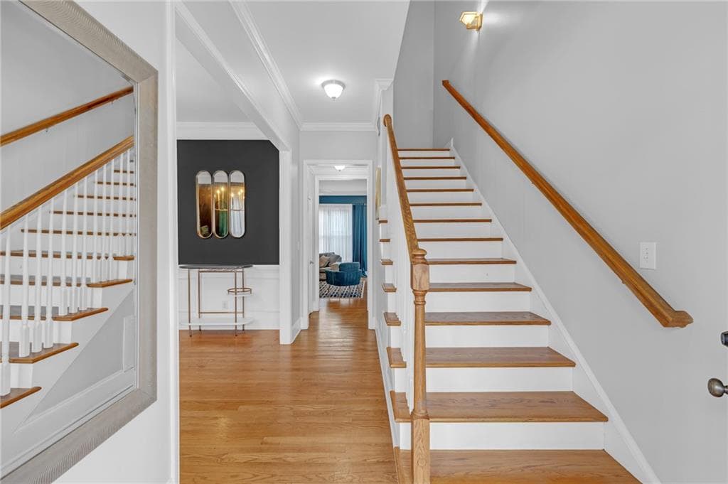 3 bedroom, 3 bathroom, 2,058 sq ft single family residence for sale at 485 Connally Street, Atlanta, GA 30312 — photo 3