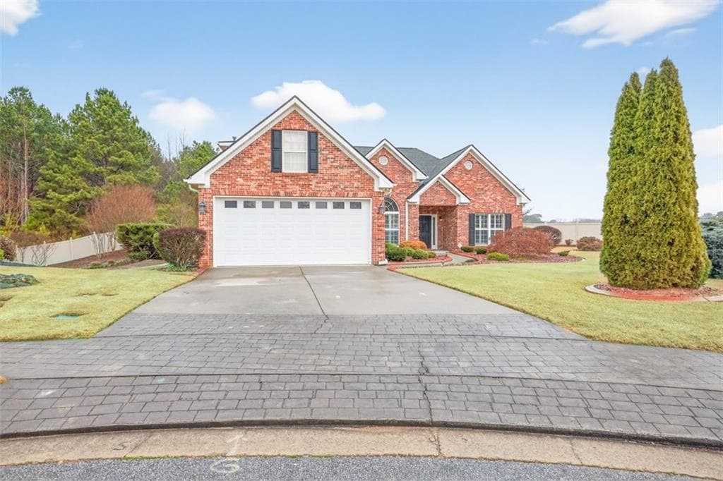 621 Berta Court, Loganville, GA 30052 — most recent listing photo