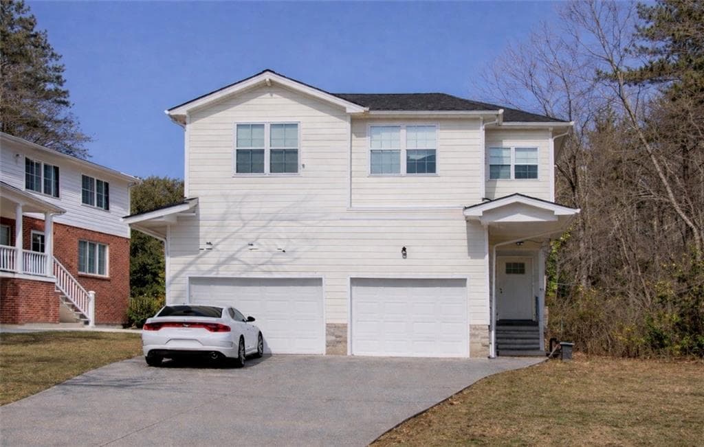 duplex sold at 2035 Lois Place, Atlanta, GA 30318