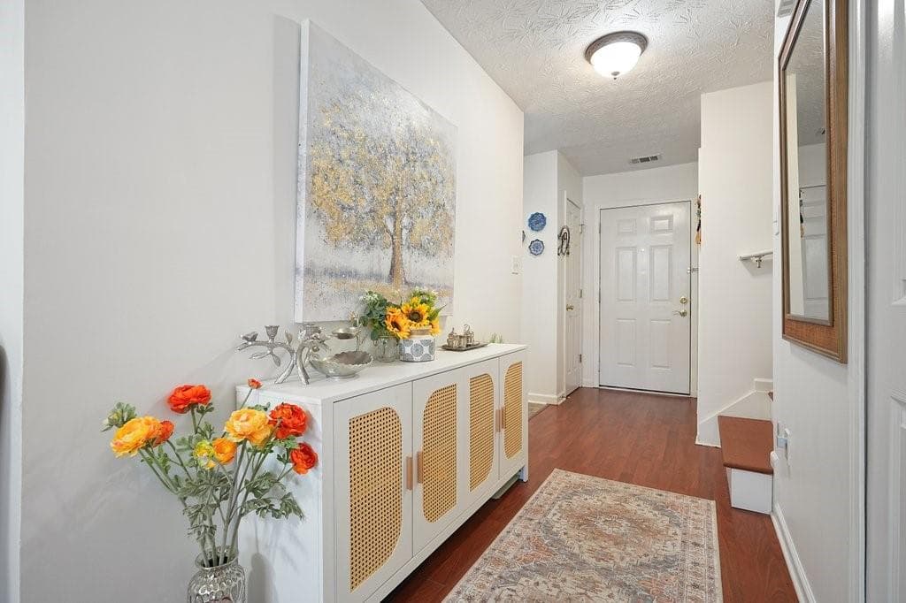2 bedroom, 3 bathroom, 1,226 sq ft townhouse for sale at 4470 Maple Valley Drive, Cumming, GA 30040 — photo 5