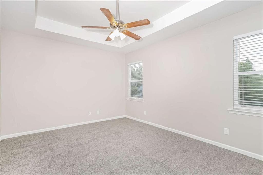 3 bedroom, 3 bathroom, 3,170 sq ft single family residence for sale at 128 Hood Park Drive, Newnan, GA 30265 — photo 10