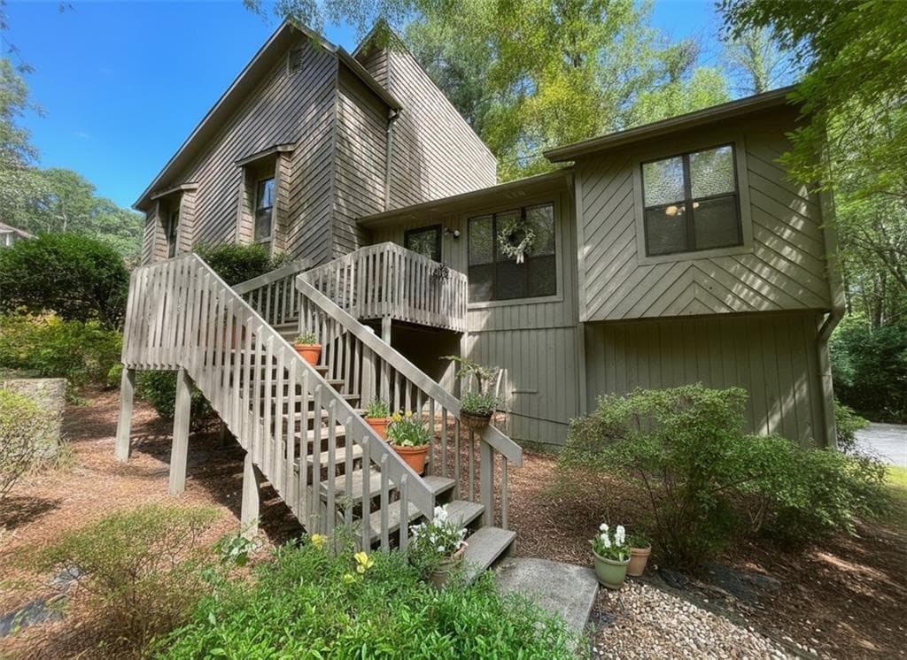 3331 Cottonwood Lane, Snellville, GA 30078 — most recent listing photo