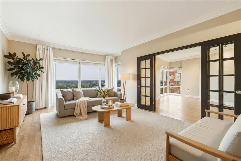 2 bedroom, 1 bathroom, 1,209 sq ft condominium sold at 3475 Oak Valley Road 1470, Atlanta, GA 30326