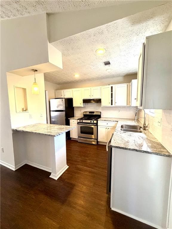 4 bedroom, 2 bathroom, 1,800 sq ft single family residence for rent at 170 Arborfield Way, Alpharetta, GA 30022 for $2,400 a month — photo 2