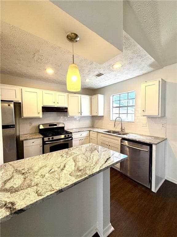 4 bedroom, 2 bathroom, 1,800 sq ft single family residence for rent at 170 Arborfield Way, Alpharetta, GA 30022 for $2,400 a month — photo 3