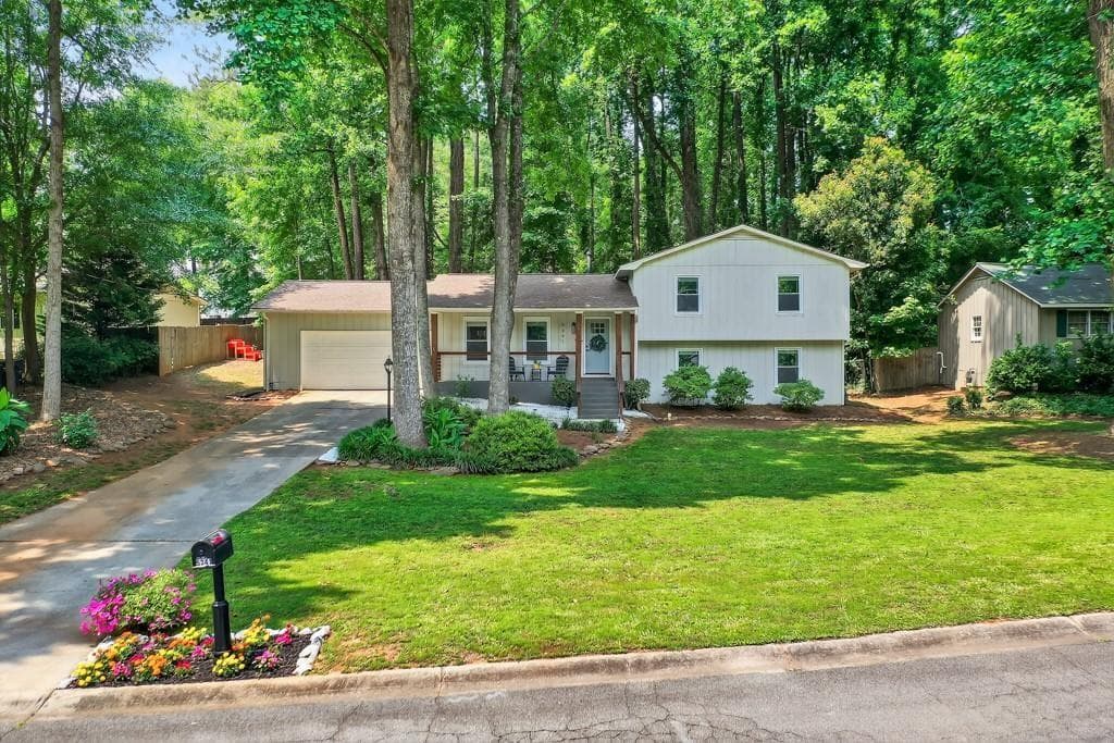 5341 Tall Oak Drive, Marietta, GA 30068 — most recent listing photo