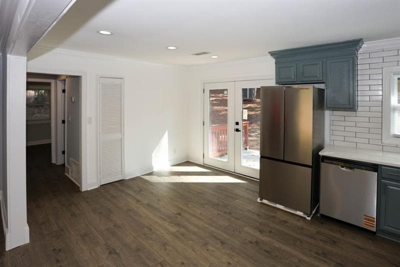 3 bedroom, 2 bathroom, 1,303 sq ft single family residence for sale at 1508 Peachcrest Road, Decatur, GA 30032 — photo 9