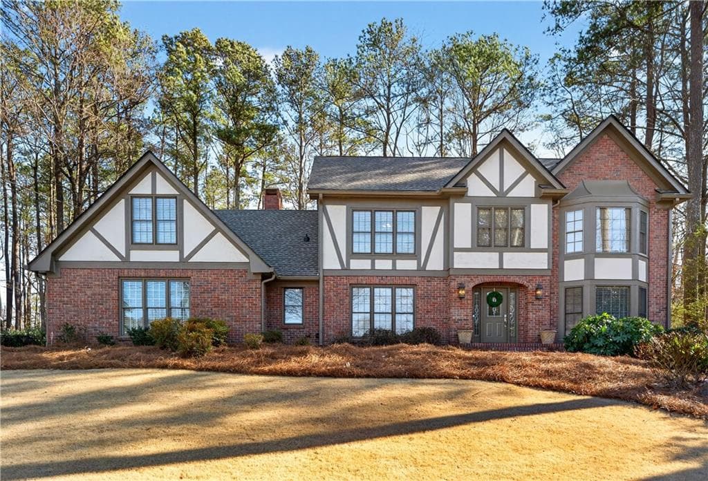 6 bedroom, 5 bathroom, 5,024 sq ft single family residence sold at 720 Amster Green Drive, Atlanta, GA 30350