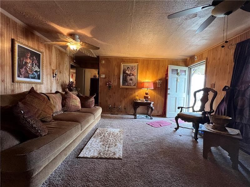 2 bedroom, 2 bathroom, 2,081 sq ft single family residence under contract at 3143 Cedar Street, Scottdale, GA 30079 — photo 8
