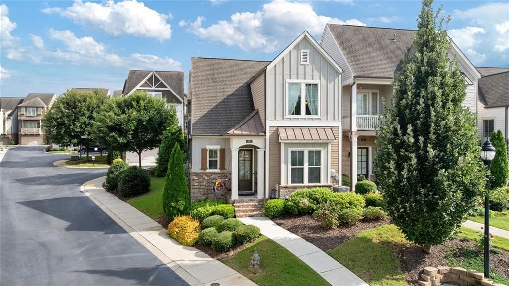 3 bedroom, 3 bathroom, 2,593 sq ft single family residence sold at 332 Symphony Way., Smyrna, GA 30080