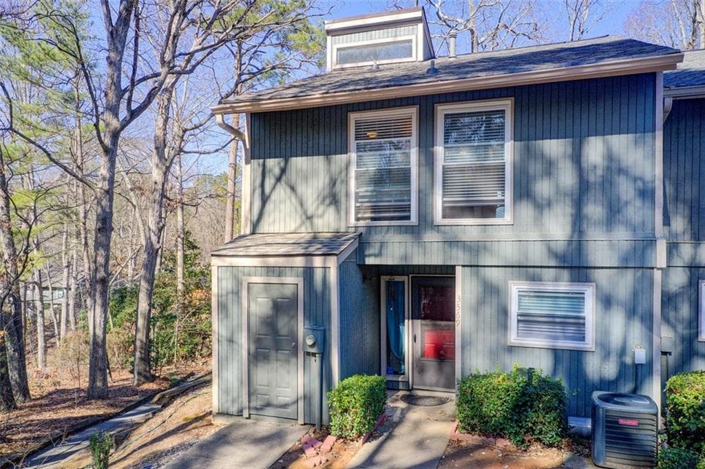 3569 SPLINTERWOOD Road, Peachtree Corners, GA 30092 — most recent listing photo
