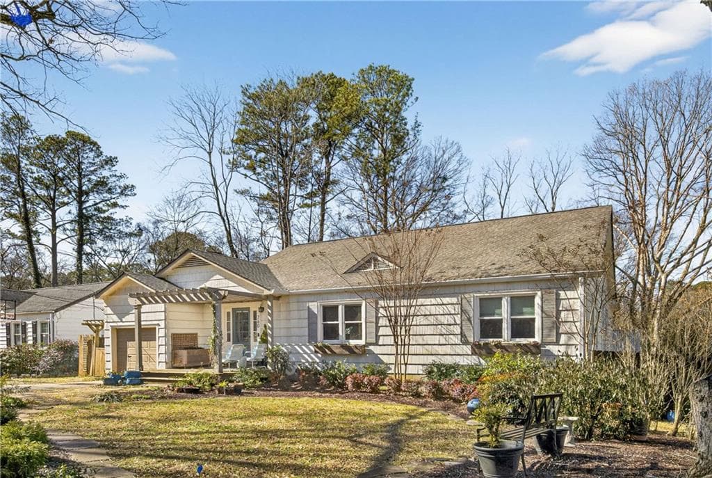 760 Scott Circle, Decatur, GA 30033 — most recent listing photo
