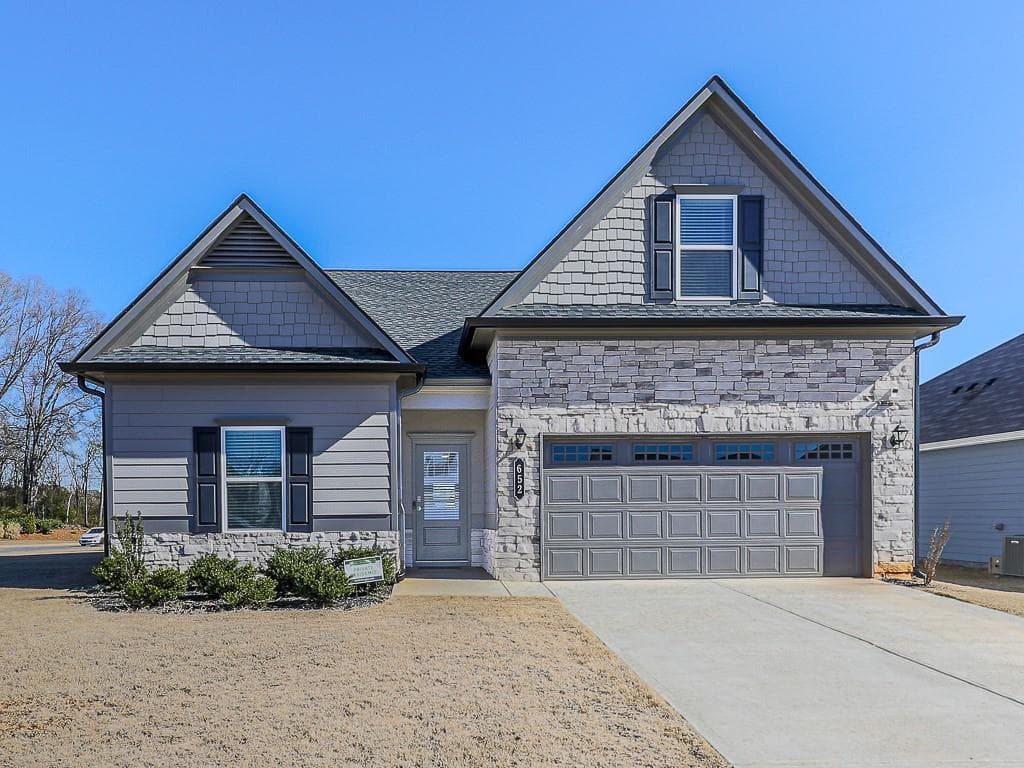 652 Summerfield Lane, Cartersville, GA 30120 — most recent listing photo