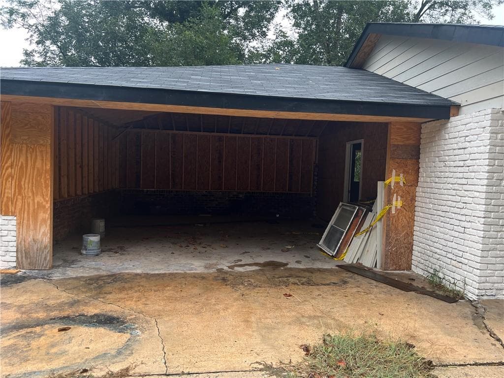 3 bedroom, 2 bathroom, 1,442 sq ft single family residence for sale at 2172 MACON Drive, Atlanta, GA 30315