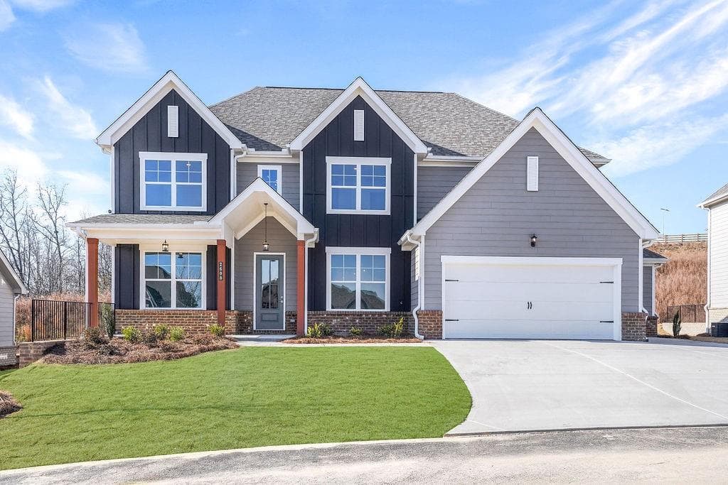 5 bedroom, 3 bathroom, 2,805 sq ft single family residence for sale at 2600 Parkside Way Lot 21, Gainesville, GA 30507 — photo 2