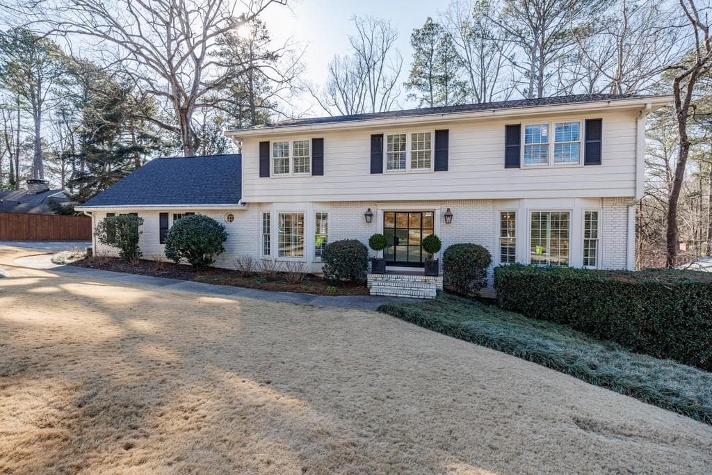 5 bedroom, 4 bathroom, 3,920 sq ft single family residence sold at 6250 Weatherly Drive, Atlanta, GA 30328