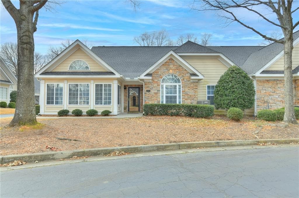 3037 Oakside Circle, Alpharetta, GA 30004 — most recent listing photo