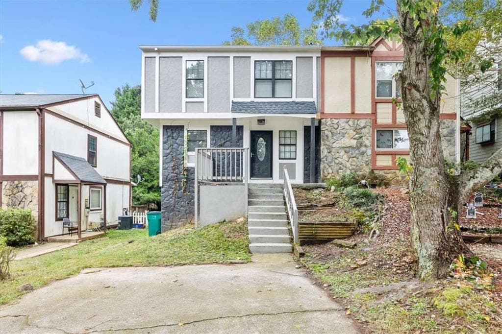2 bedroom, 2 bathroom, 1,496 sq ft townhouse sold at 1058 Falling Water Drive, Smyrna, GA 30080