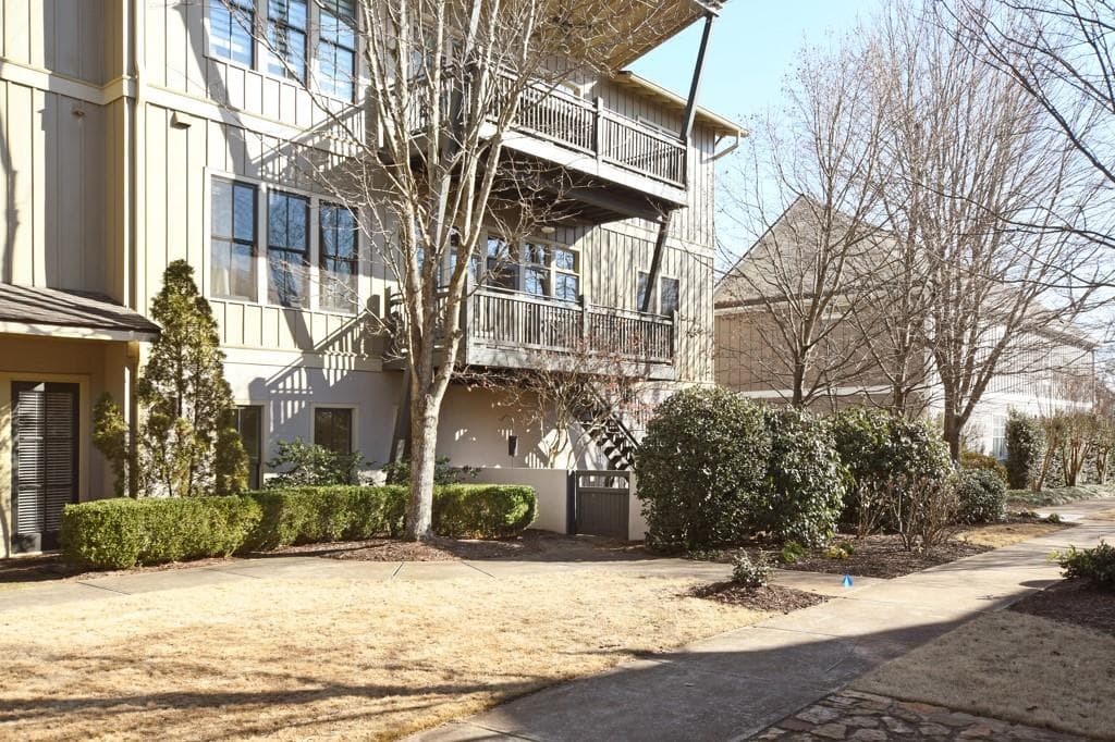 402 Prosper Circle 102, Marietta, GA 30060 — most recent listing photo