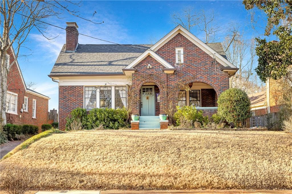 557 Manford Road, Atlanta, GA 30310 — most recent listing photo