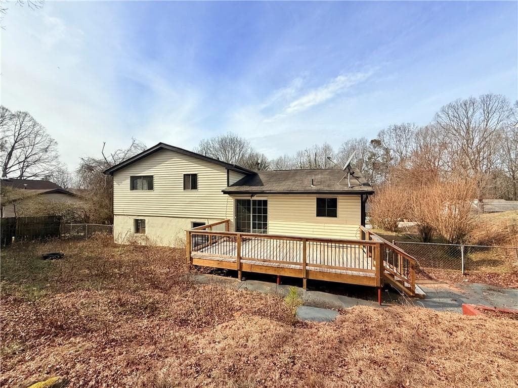 4 bedroom, 2 bathroom, 2,352 sq ft single family residence for sale at 6692 Cambridge Drive, Rex, GA 30273 — photo 10