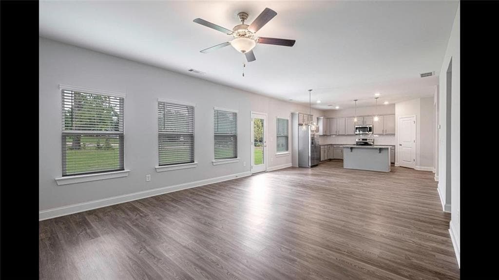 3 bedroom, 3 bathroom, 2,245 sq ft single family residence for rent at 3792 Oak Rdige Drive Bedminister, Buford, GA 30519 for $3,020 a month — photo 7