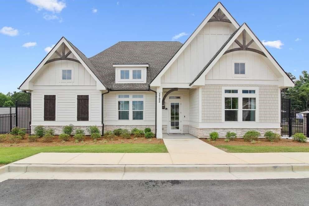 4 bedroom, 3 bathroom, 2,118 sq ft single family residence for rent at 3792 Oak Rdige Drive Oakmont Flex, Buford, GA 30519 for $3,039 a month — photo 2