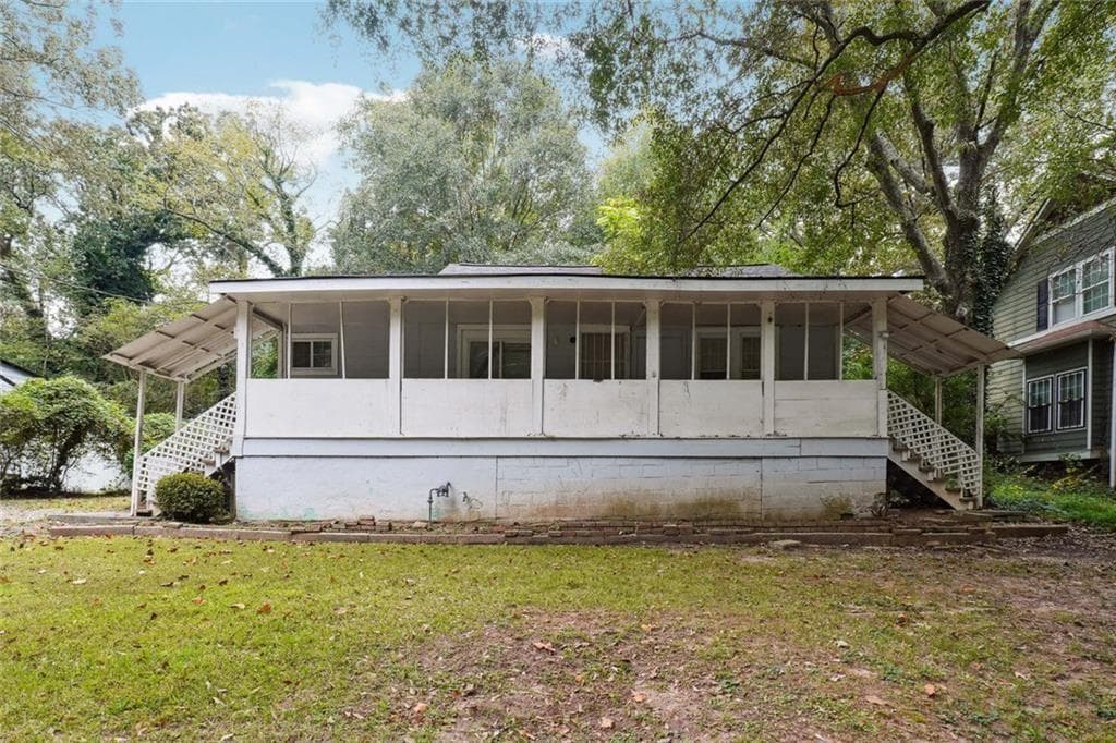 3 bedroom, 2 bathroom, 1 sq ft single family residence sold at 784 Commercial Avenue, Atlanta, GA 30318