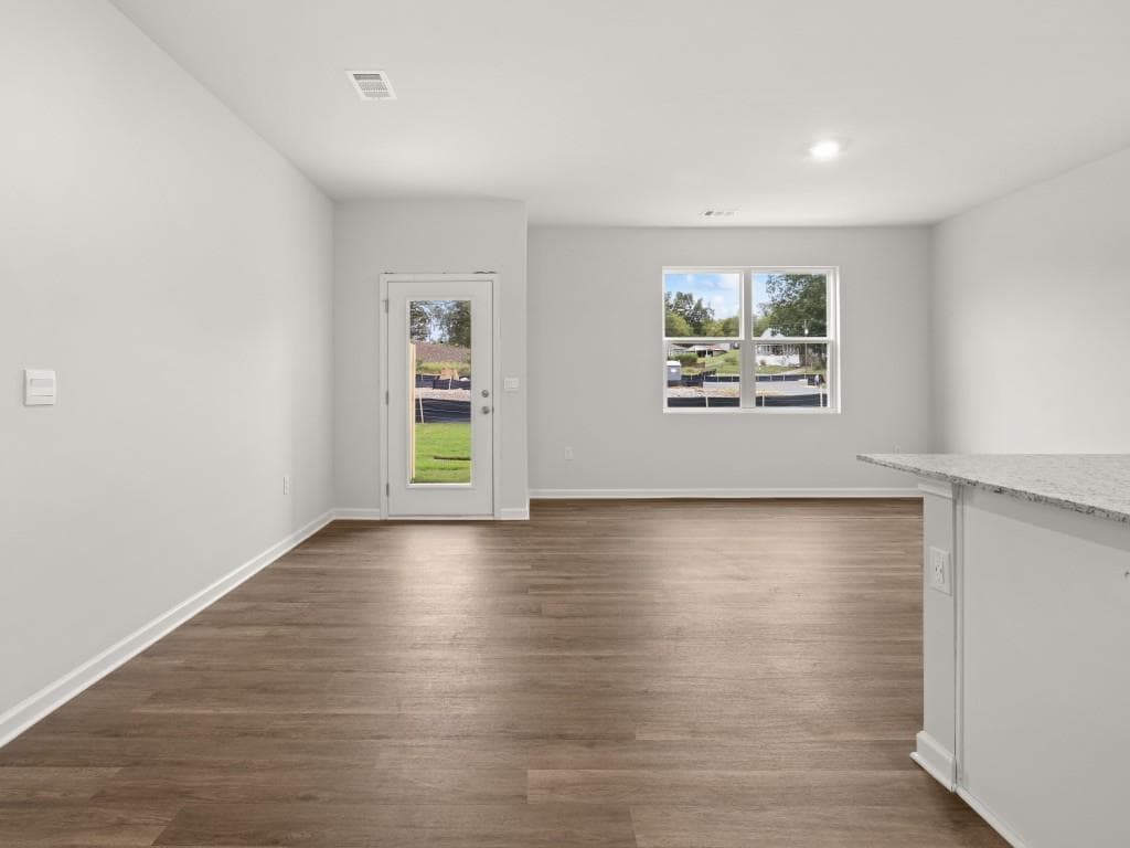 3 bedroom, 3 bathroom, 1,508 sq ft townhouse for sale at 5974 Skylar Drive, Atlanta, GA 30336 — photo 10