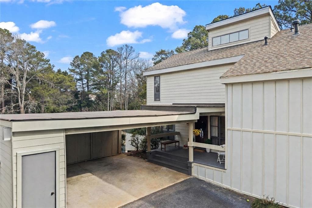 682 Highland Court, Marietta, GA 30068 — most recent listing photo