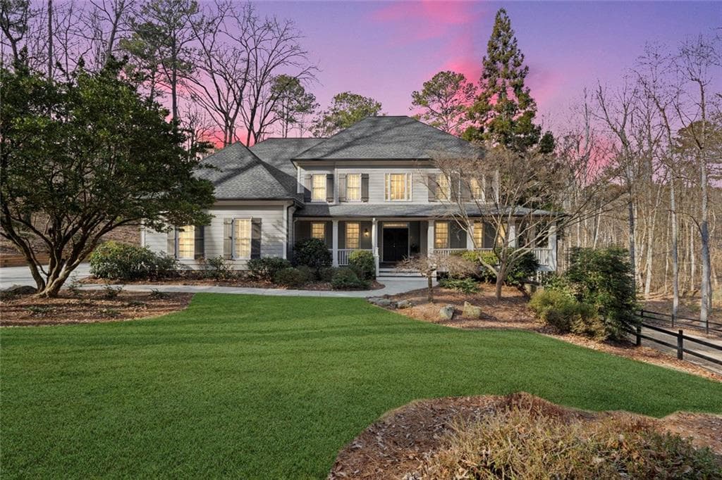 6 bedroom, 6 bathroom, 5,173 sq ft single family residence sold at 260 Old Hickory Road, Woodstock, GA 30188