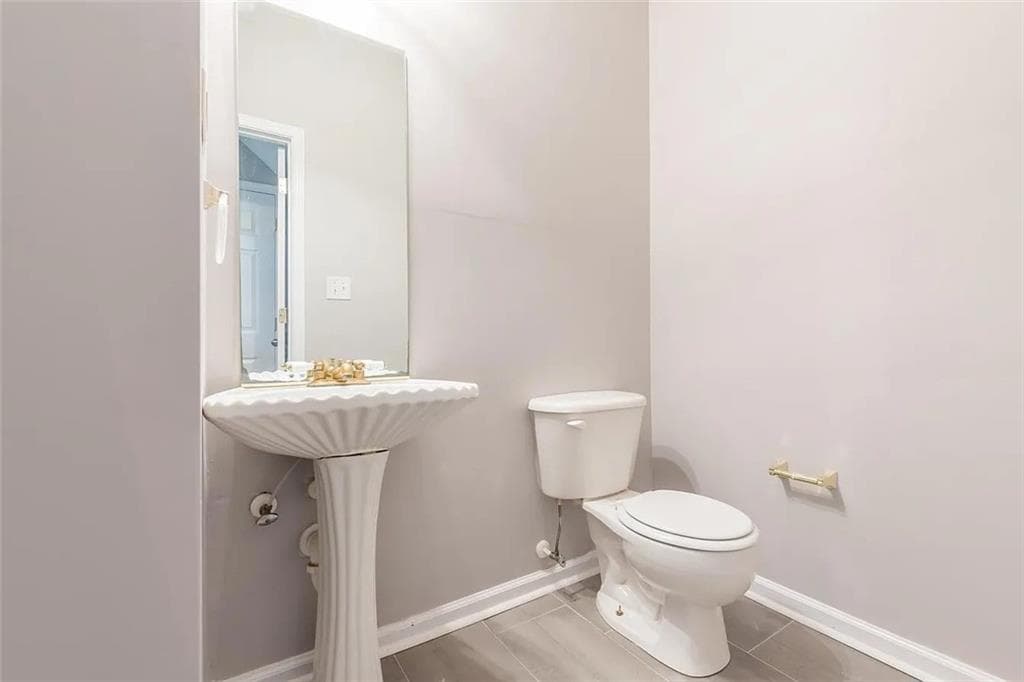 3 bedroom, 3 bathroom, 1,414 sq ft townhouse under contract at 6708 Sunset Hills Boulevard, Rex, GA 30273 — photo 8