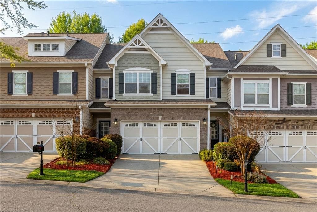 2910 Cross Creek Drive, Cumming, GA 30040 — most recent listing photo