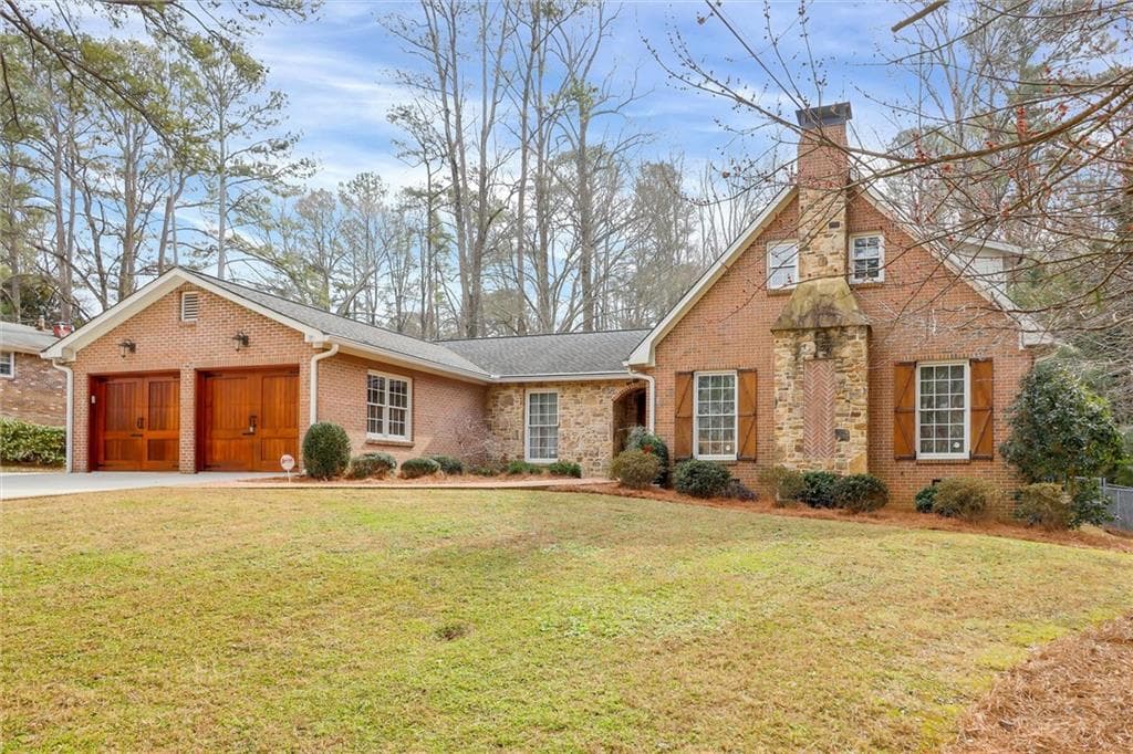 3 bedroom, 3 bathroom, 2,597 sq ft single family residence sold at 2469 Mary Briggs Court, Atlanta, GA 30360