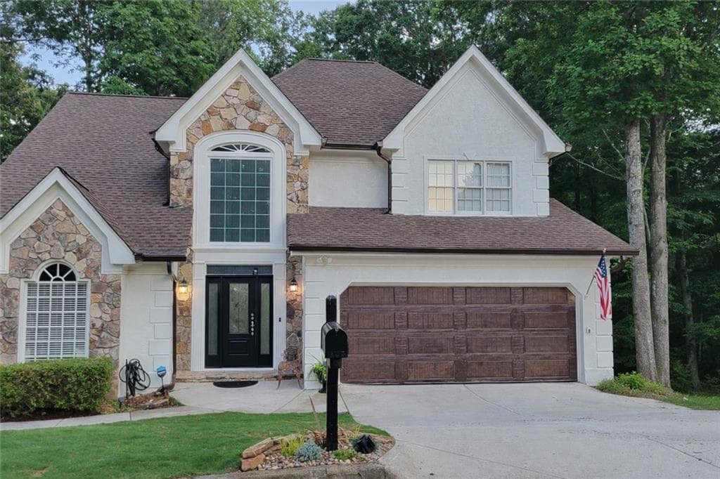 8980 Stonelake Court, Roswell, GA 30076 — most recent listing photo