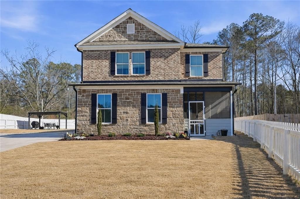 4 bedroom, 3 bathroom, 1,870 sq ft single family residence sold at 145 Hunts Mill Circle, Griffin, GA 30224