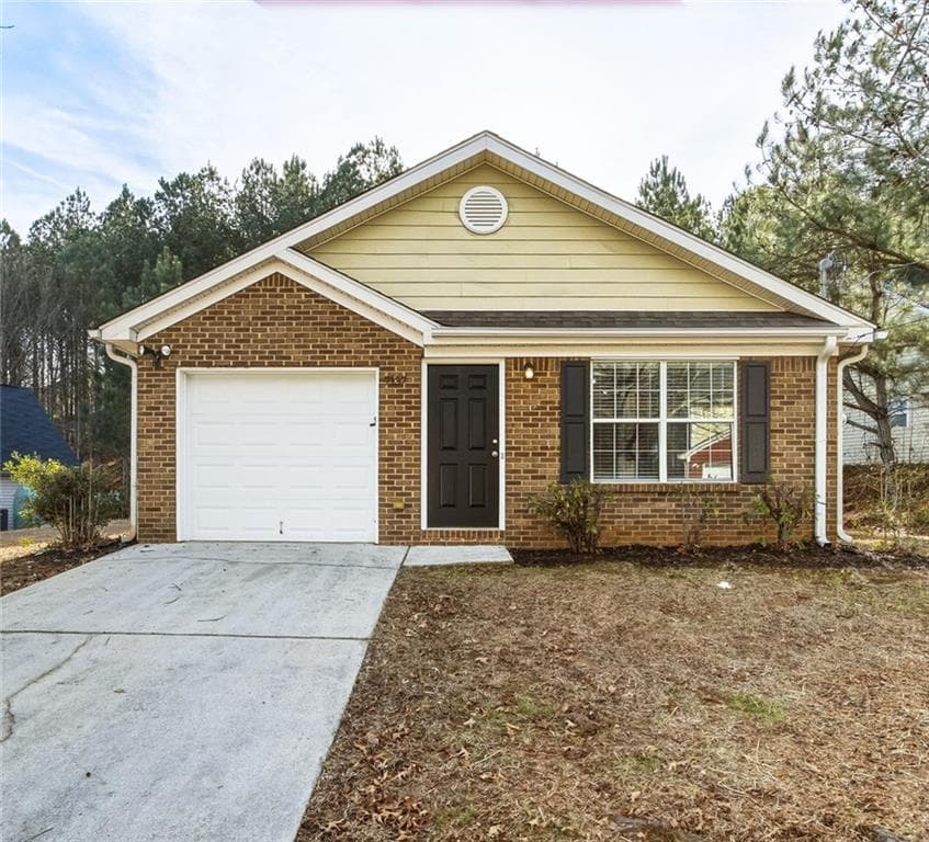 7137 Ravenwood Lane, Lithonia, GA 30038 — most recent listing photo