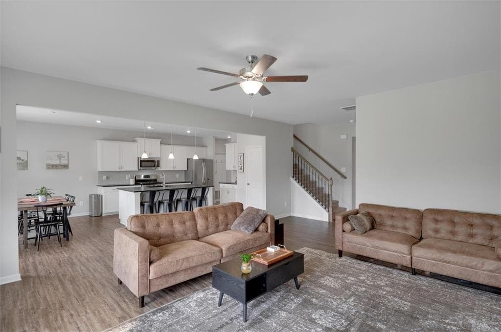 4 bedroom, 3 bathroom, 2,572 sq ft single family residence for sale at 34 Rock Foot Way, Cartersville, GA 30120 — photo 10